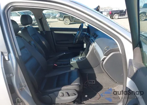 2006 Audi A4 2.0T z USA, uszkodzony, nr VIN WAUDF78E66A241845